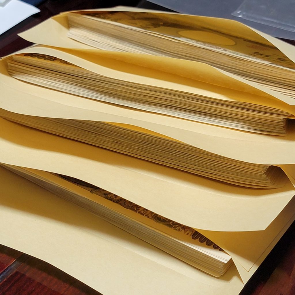 Envelopes of cash